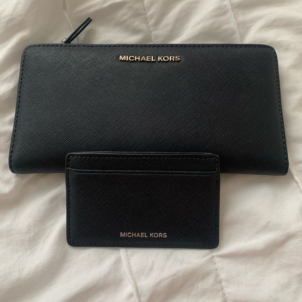 Michael Kors Wallet + CardHolder